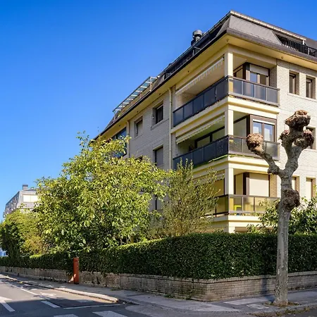 Loft Penthouse On The With 2 Terraces *